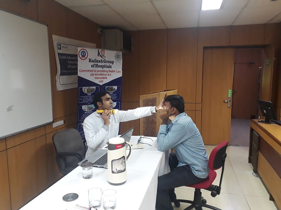 Kailash Hospital & Heart Institute organized a Eye Camp at OBC Bank, HRDI, Sector-62, Noida