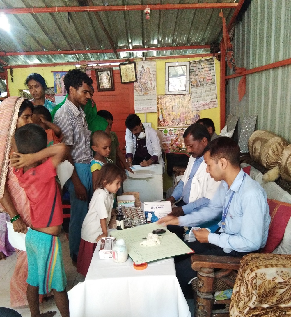 Organized a Free Health Checkup Camp at J.J.colony Sector-17, Noida