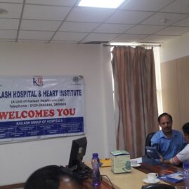 Kailash Charitable Trust, Noida in association with Manipal Cigna #HealthInsurance Co. Ltd. organized a Free #Health Check up Camp at Bajaj Energy, Bajaj Bhawan,6