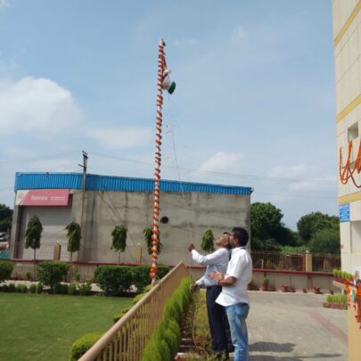 Get a glimpse of the 73rd Independence Day celebration at Kailash Hospital Jewar today with great zeal & passion.