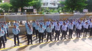 Kailash Hospital Noida celebrated the 73rd Independence Day with great zeal & patriotism in the air. The National Flag was hoisted by Founder of Kailash Group of Hospitals & Honb’le MP Dr. Mahesh Sharma Ji followed by an amazingly enthusiastic speech commemorating India’s strengthening power. Entire hospital staff attended the celebrations. Get a glimpse of the event & the National Flag soaring high in the sky.