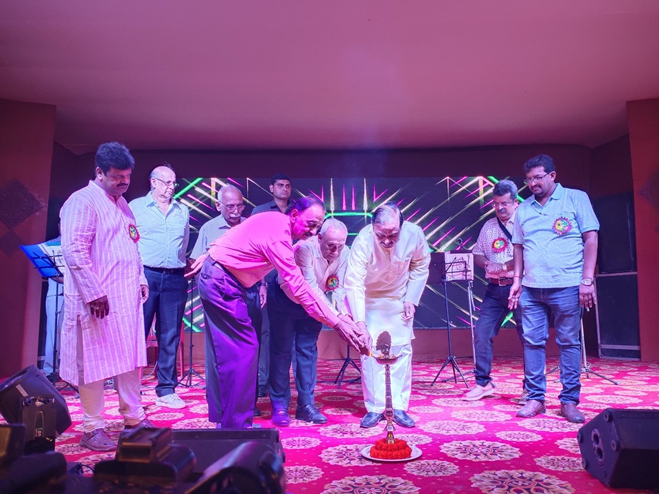 Kailash Charitable Trust, Noida has provide medical assistance through camp at Jalvayu Vihar on occasion of Durga Puja, sector-25, Noida.