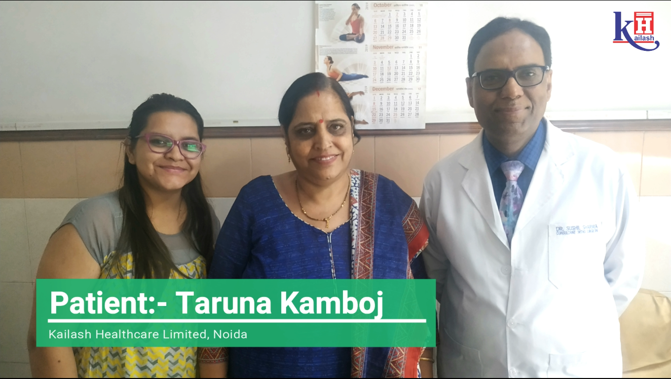 Patient Karuna Kamboj Recovers from Knee Replacement Surgery at Kailash Hospital