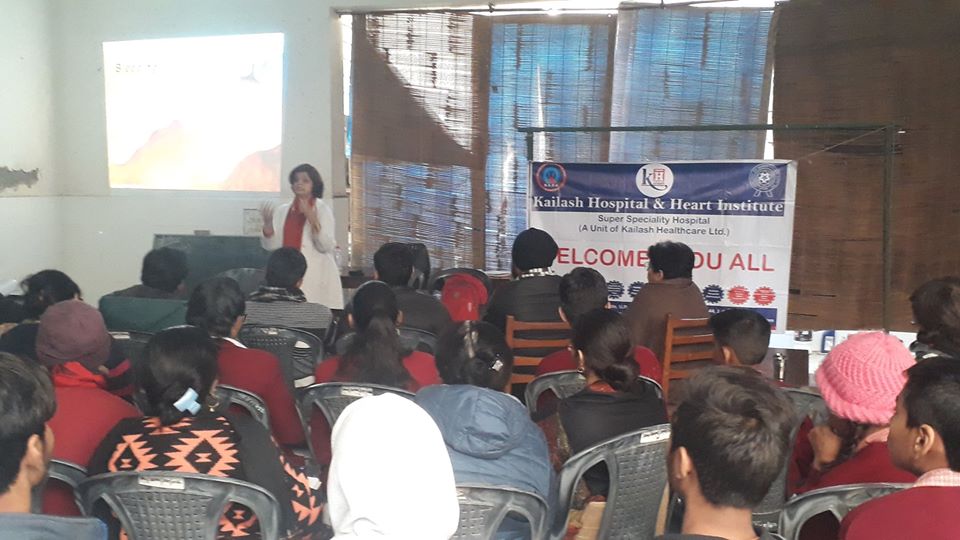 Kailash Hospital and Heart Institute, Noida organized the “First-Aid Awareness session” at Vidya & Child, Village Barola, Sector-49, Noida