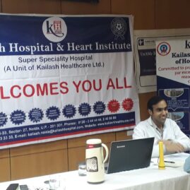 Kailash Hospital & Heart Institute organized a Eye Camp at OBC Bank, HRDI, Sector-62, Noida2