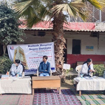 Kailash Hospital & Neuro Institute, in association with Noida Lok Manch Organized a Free Health Check-Up Camp at, Sanskar Kendra School, Sector-22 Noida