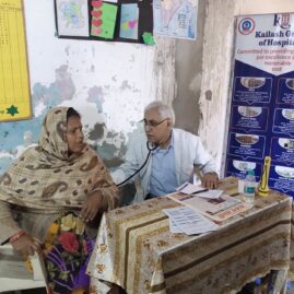 Kailash Hospital & Neuro Institute, in association with Noida Lok Manch Organized a Free Health Check-Up Camp at, Sanskar Kendra School, Sector-22 Noida2