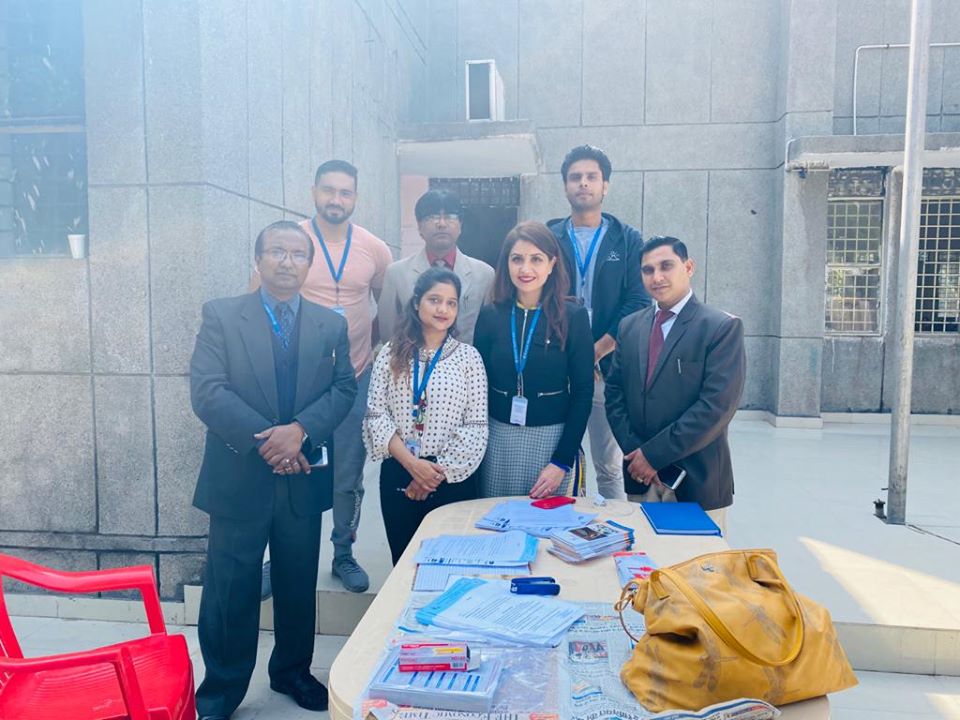Kailash Hospital & Neuro Institute organized an “Educative Health Talk” at the Community Centre, Sec – 61, Noida