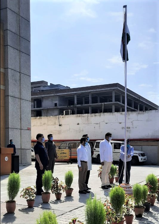 Kailash Hospital Dehradun celebrated Nation’s 74th Independence Day with a patriotic fervor today