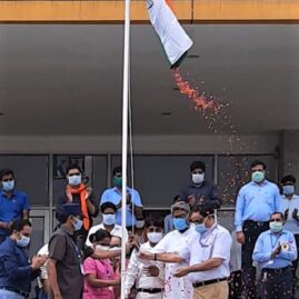Independence Day was celebrated with great patriotic fervor at various other branches of Kailash Hospital. Get a glimpse :