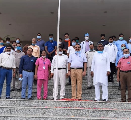 Independence Day was celebrated with great patriotic fervor at various other branches of Kailash Hospital. Get a glimpse :